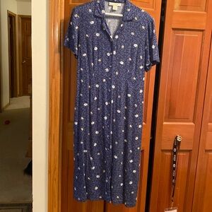 Appleseed’s size 12 Rayon Daisy dress